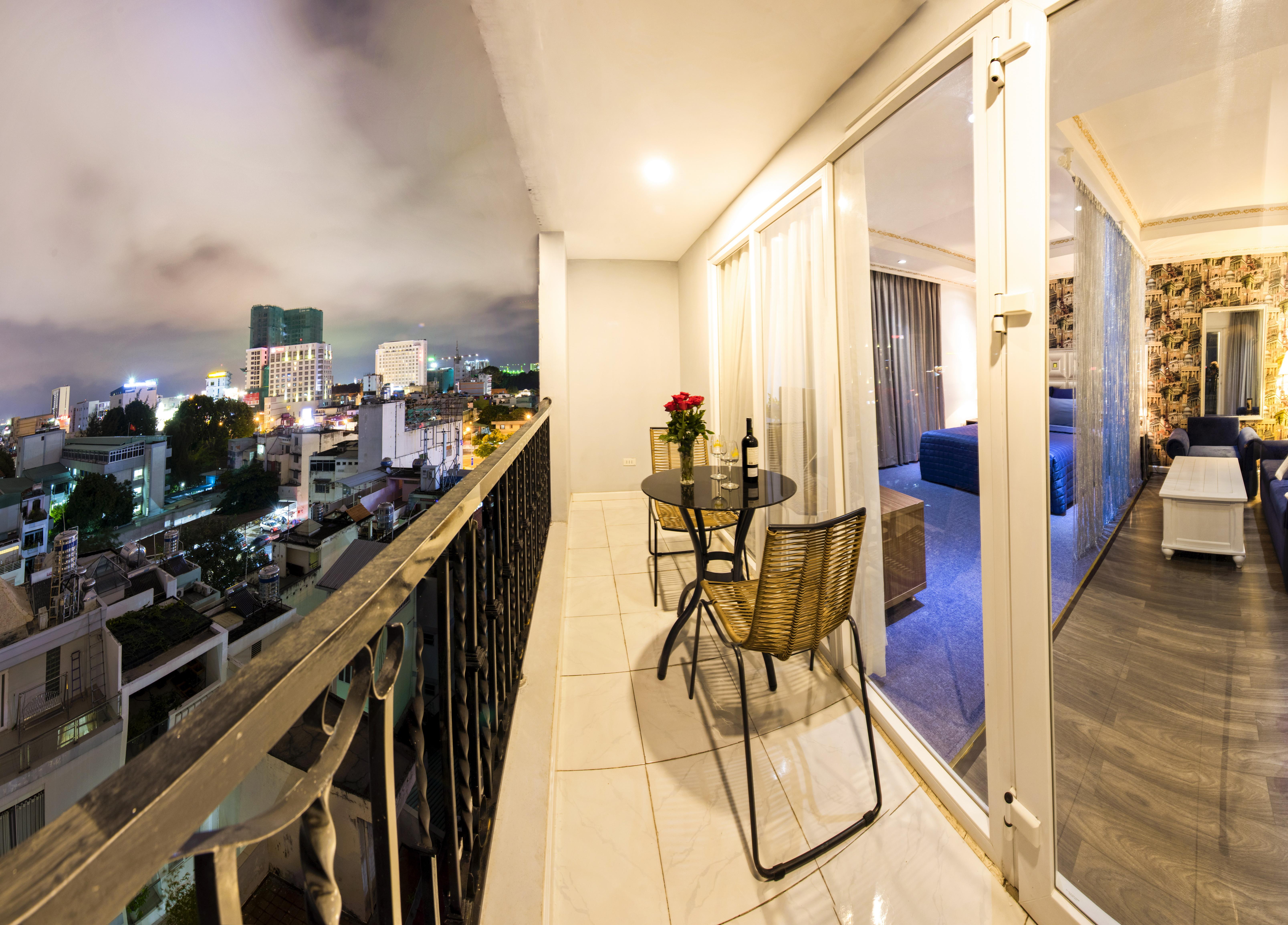 Golden Crown Hotel Ho Chi Minh-staden Exteriör bild