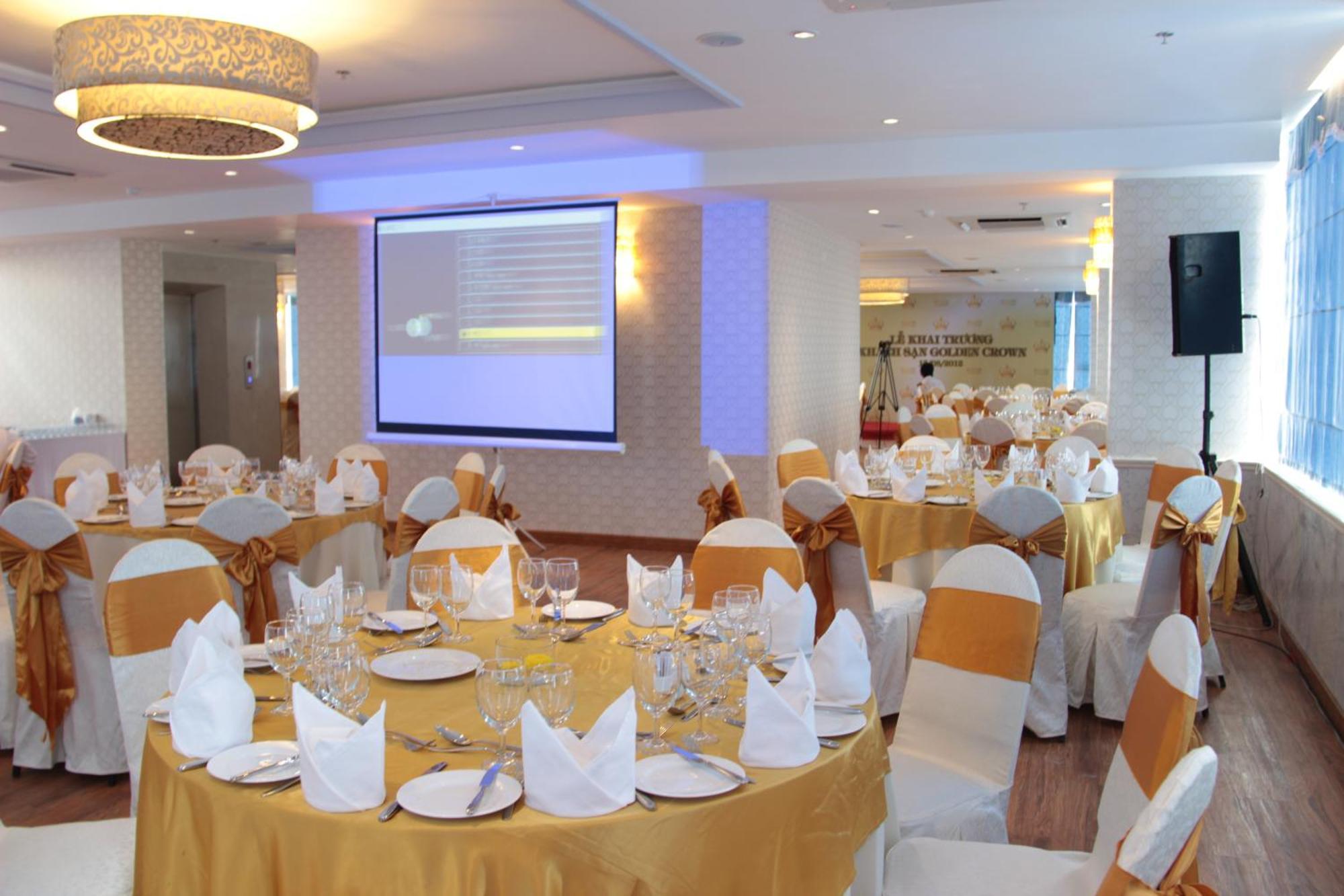Golden Crown Hotel Ho Chi Minh-staden Exteriör bild